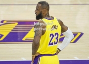 bsports体育-勒布朗-詹姆斯领衔湖人队夺得2020年NBA总冠军，历史第17次荣耀